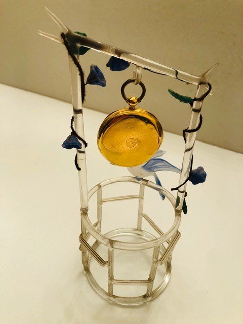 Watch Holder "bird On The Well" In Glass-photo-1