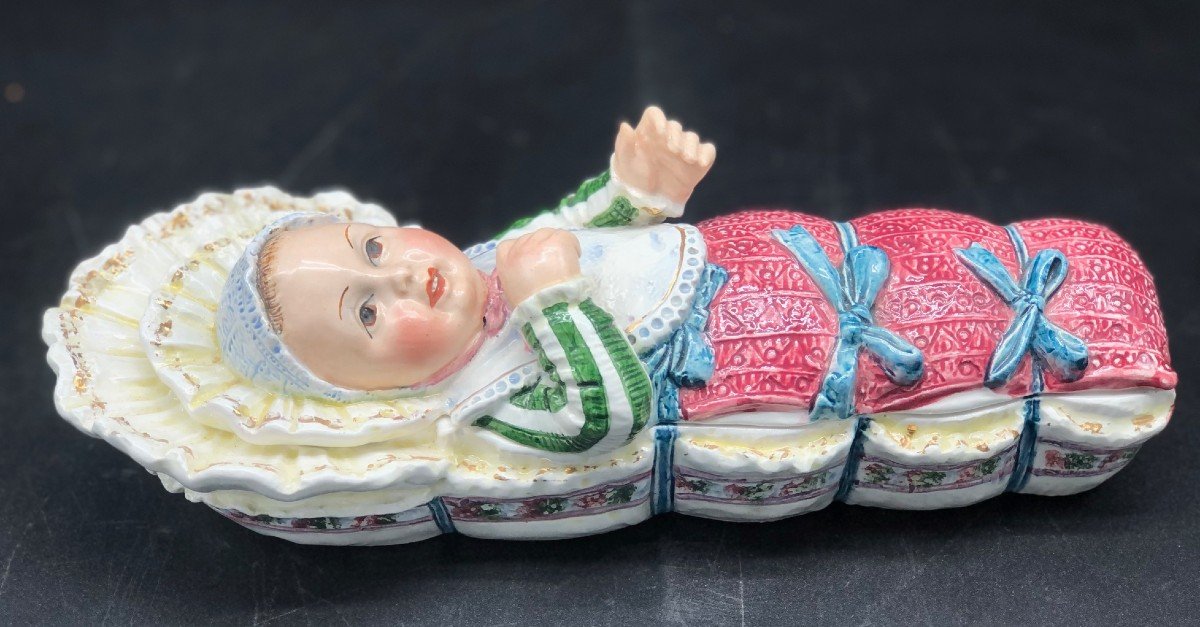 Boite Porcelaine Bébé Emmaillotté-photo-2
