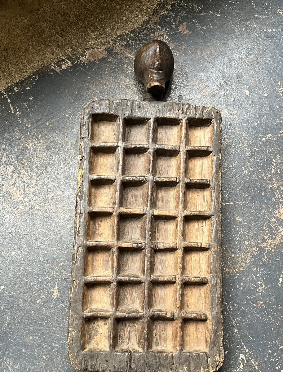 Jeu africain traditionnel Awalé