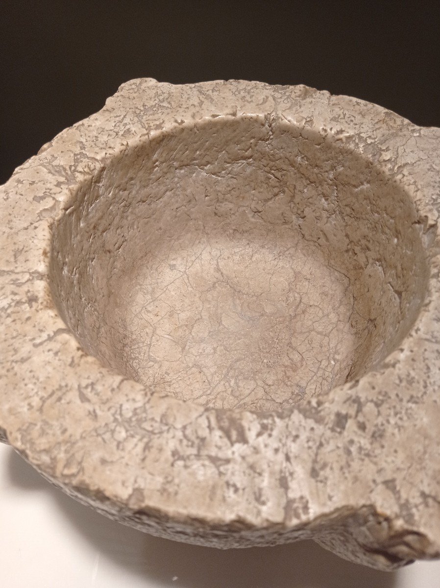 Apothecary Mortar In Cut Stone 18th Century-photo-1
