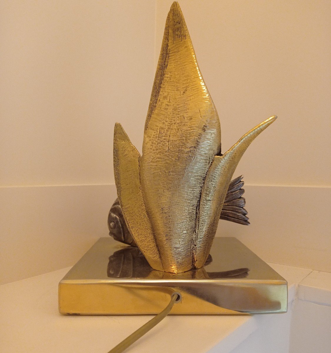 Golden Bronze Fish Lamp-photo-3