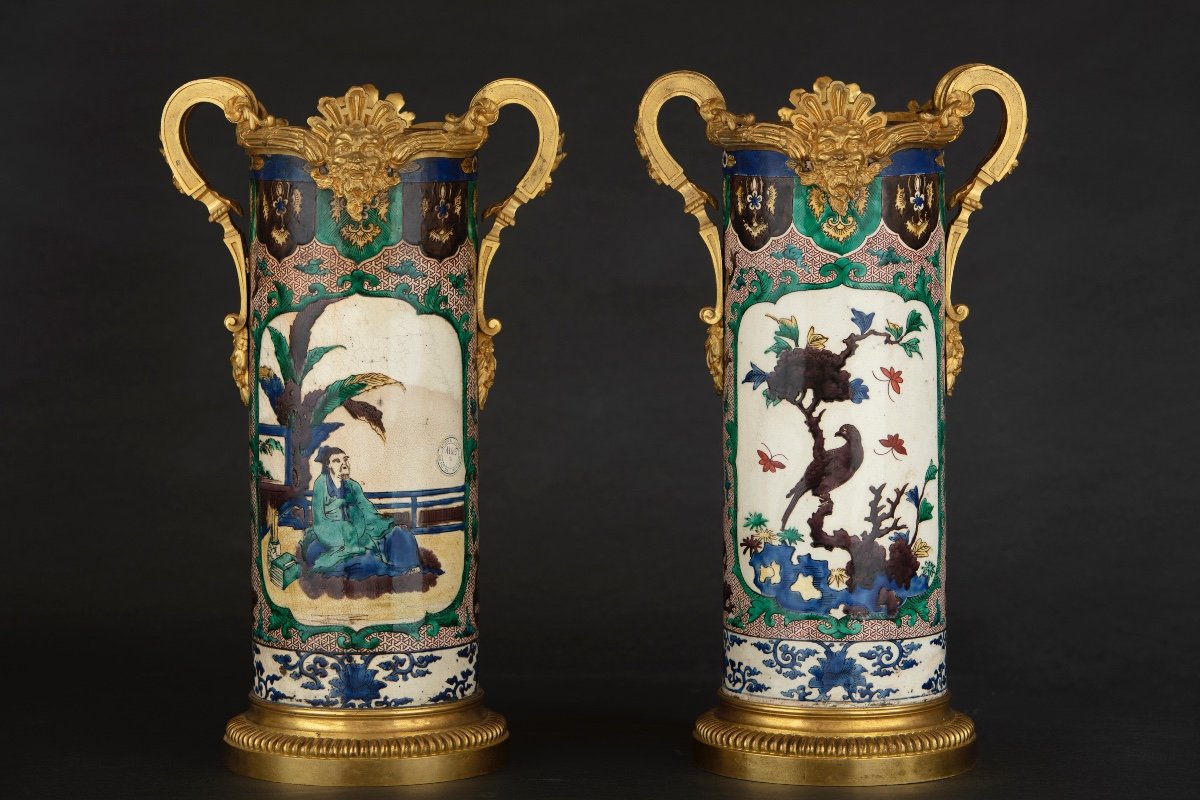 Paire De Vases Cylindriques En Chine De La Famille Verde