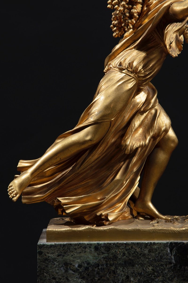 Sculpture En Bronze Doré Et Finement Ciselé -photo-2
