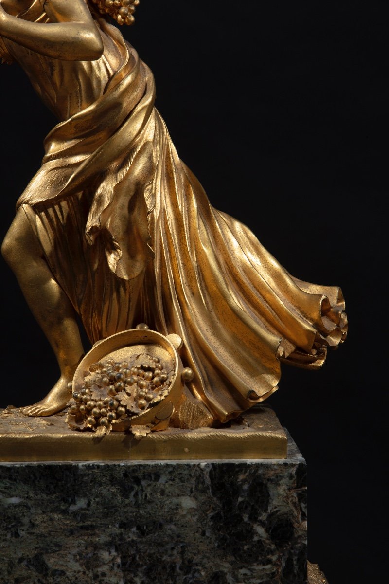 Sculpture En Bronze Doré Et Finement Ciselé -photo-4