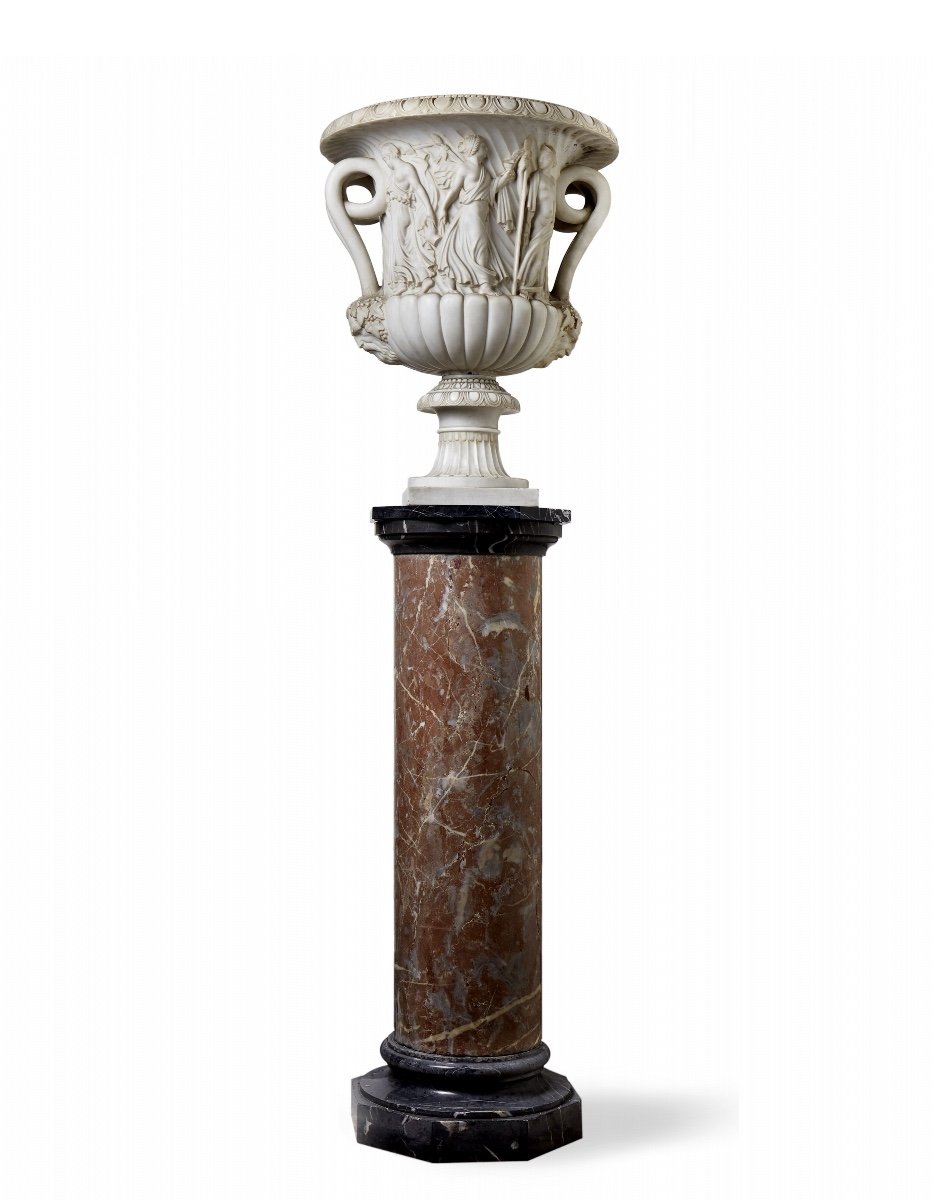 Paire De Grands Vases En Marbre Blanc Statuaire, Rome XIXe Siècle. 