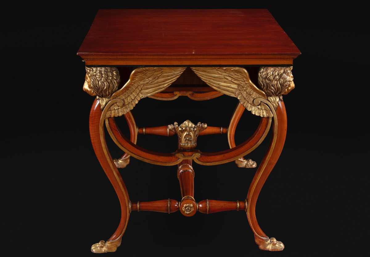 Giuseppe Borsato (Toppo, 1770 - Venise 1849), Table en merisier à décor doré et sculpté-photo-2