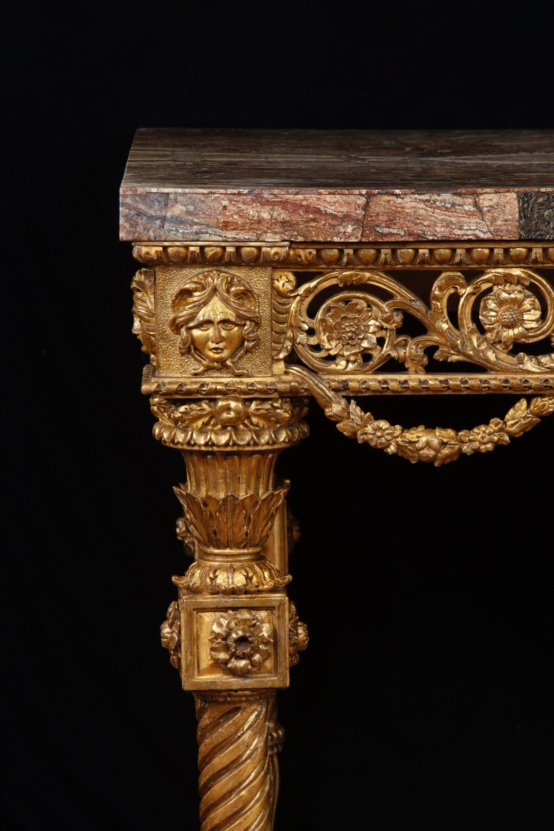 Paire de consoles Louis XVI en bois doré et sculpté avec plateau plaqué d'albâtre-photo-3