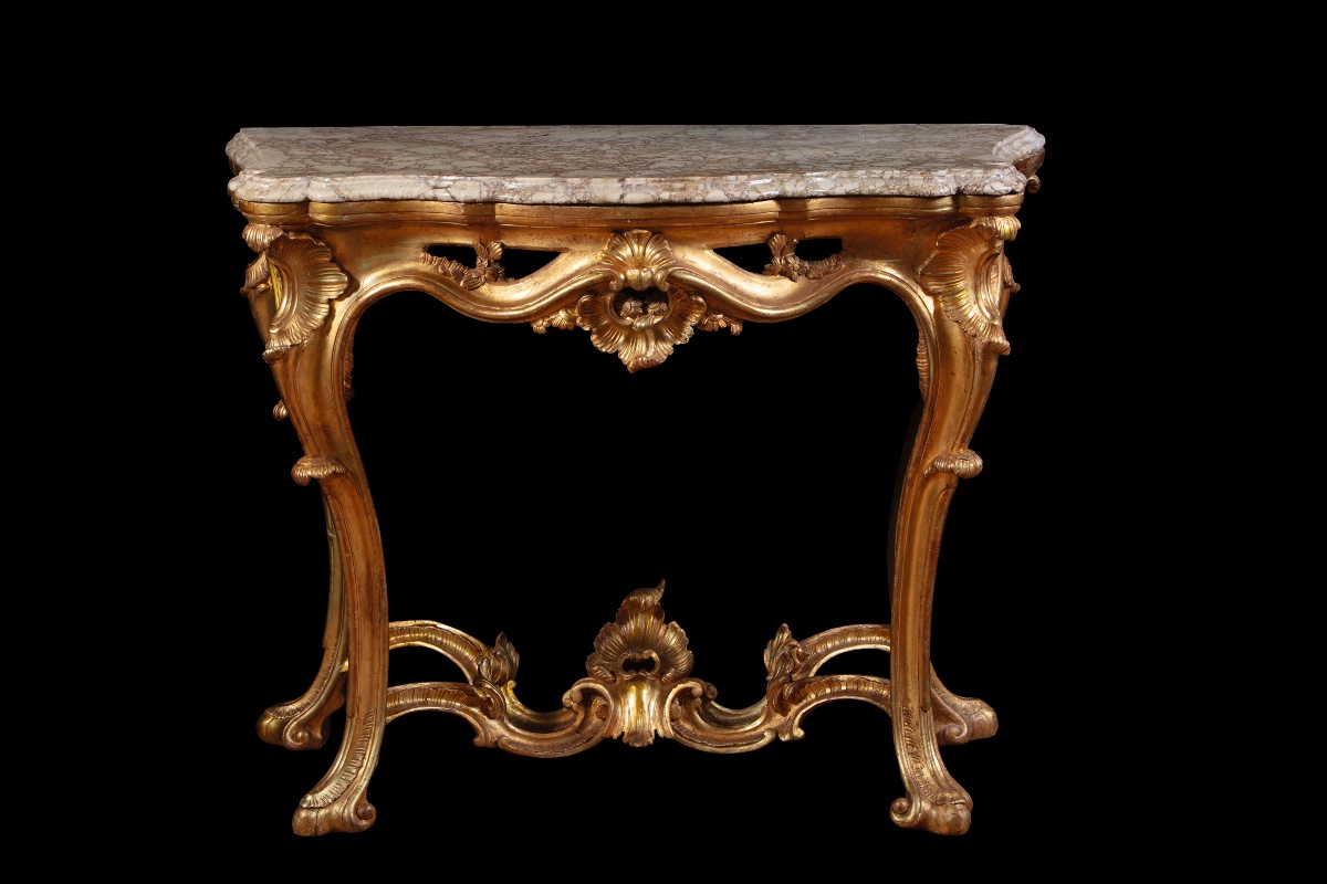 Paire de consoles napolitaines Louis XV en bois sculpté et doré-photo-2