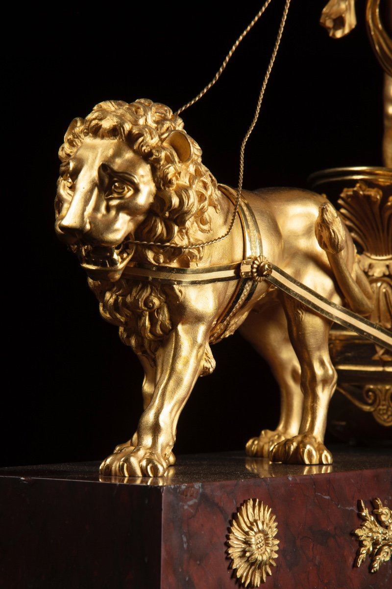Pendule à Char Tiré Par Un Lion Signée Leroy à Paris-photo-2