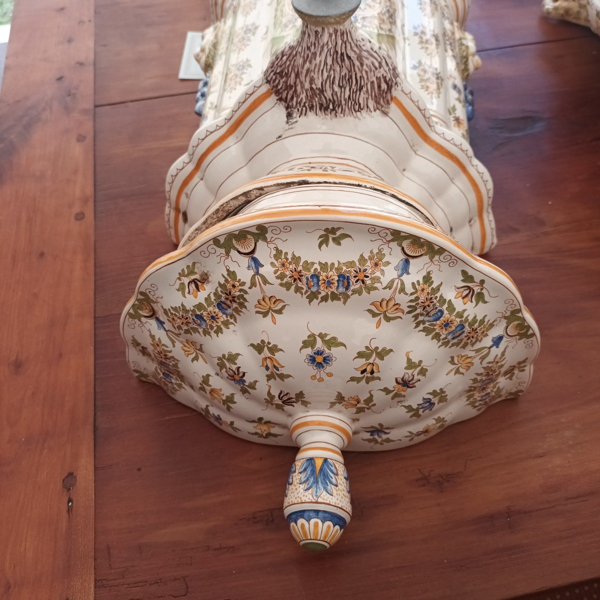 Moustier Earthenware Fountain-photo-3