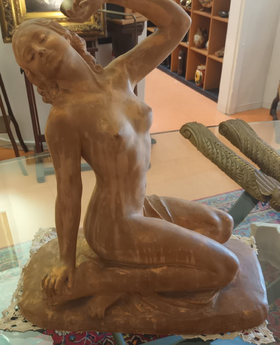 De Ronnens , Grande Terre Cuite Représentant Un Nu Féminin -photo-4
