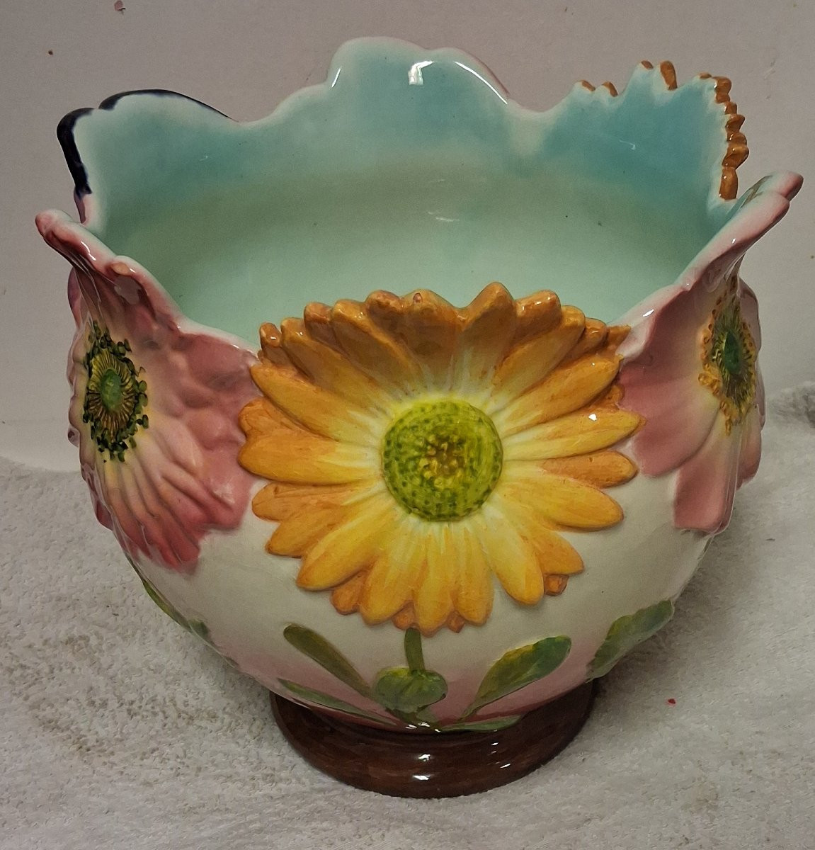 Delphin MASSIER (1836-1907) Vallauris, complet avec son pied,  grand cache-pot aux fleurs-photo-2