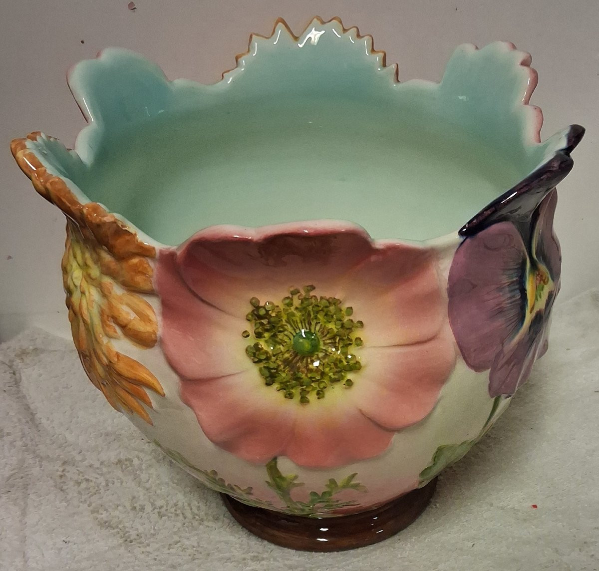 Delphin MASSIER (1836-1907) Vallauris, complet avec son pied,  grand cache-pot aux fleurs-photo-3