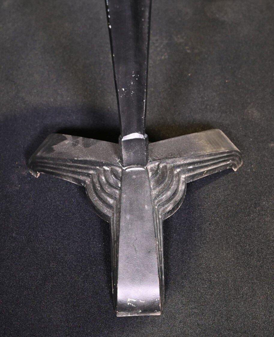 Art Deco Side Table Signed Louis Vuitton-photo-2