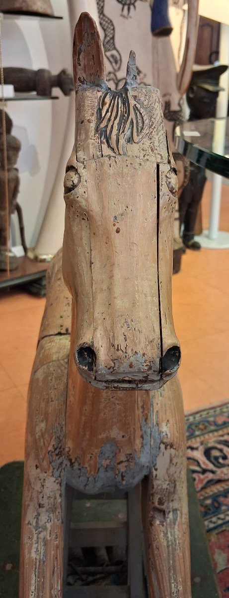 Ancien cheval à bascule en bois début xx eme siècle -photo-1