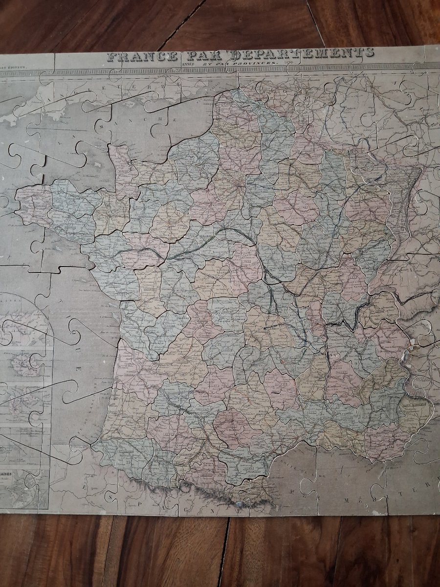 Puzzle en bois,  Au Bon Marché Paris daté 1873-photo-4