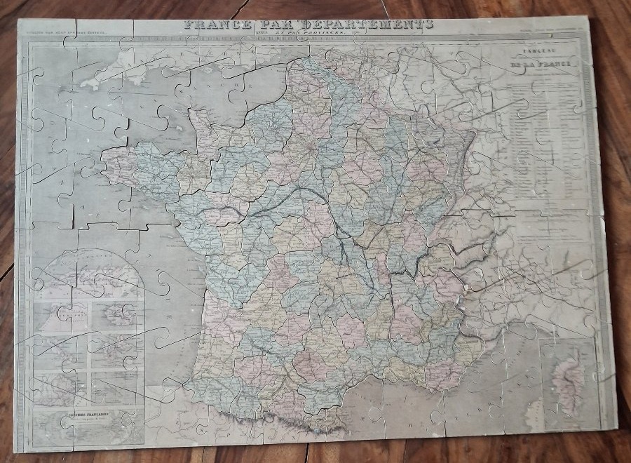 Puzzle en bois,  Au Bon Marché Paris daté 1873