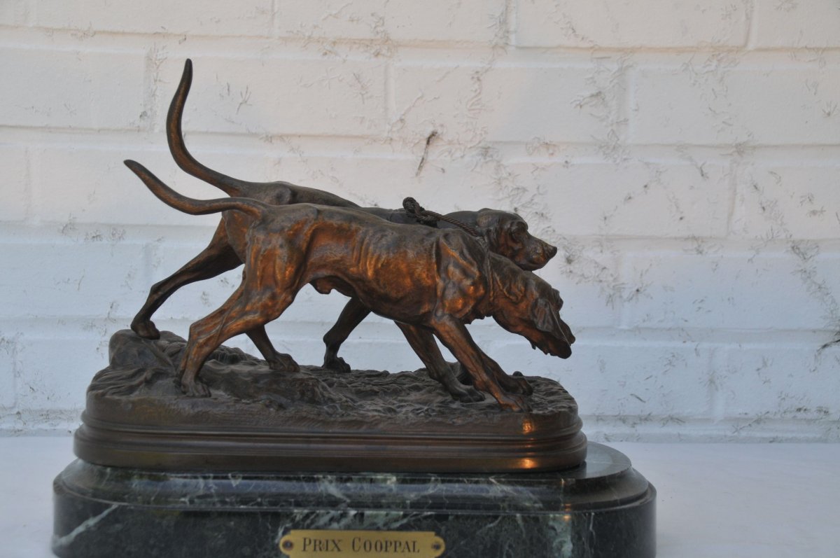 Dubucand Alfred 1828-1894 Two Hunting Dogs, Bronze On Marble Base