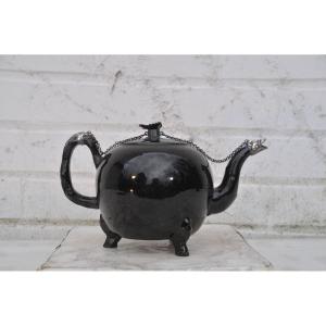 Namur Earthenware Tripod Teapot.