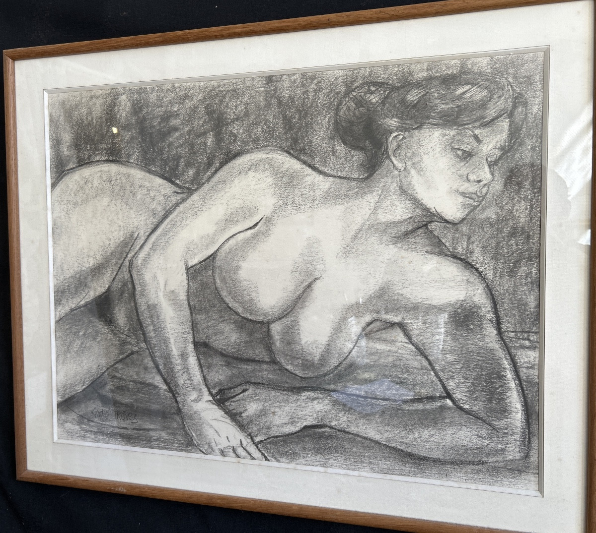 Dessin au crayon gras et fusain « Nu allongé » signé André Trèves
