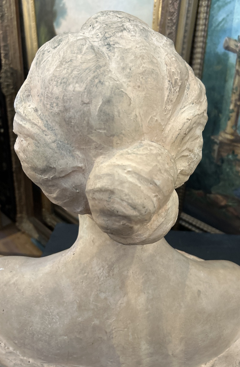 Sculpture en plâtre patiné terre cuite signée et datée H Laffite 1919 Buste de Carlota Laffite-photo-3