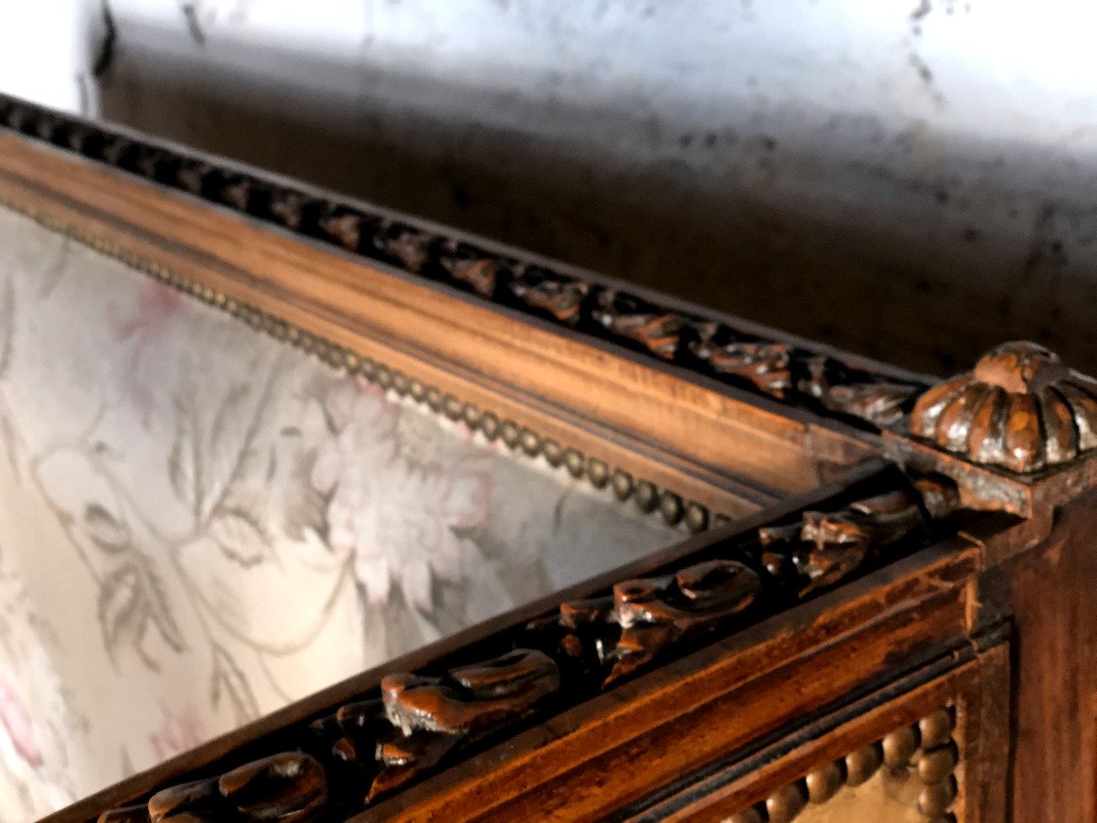 Walnut Daybed Upholstered In Silk, Louis VI Style, Late 19th Century-photo-2