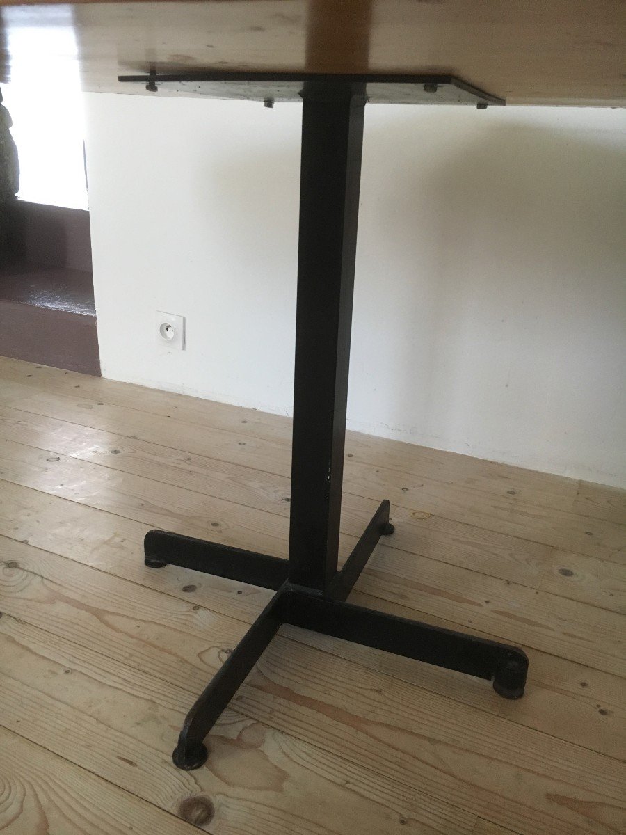 Table Pentagonale  De Charlotte Perriand  Pour La Station De Ski Les Arcs 1970-photo-3
