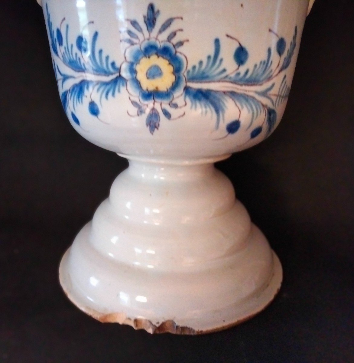18th Century Bordeaux Apothecary Monster Pot-photo-2