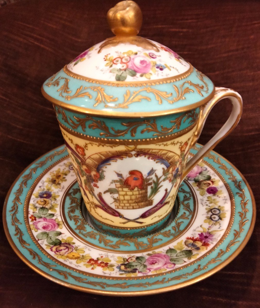 Tasse Trembleuse Révolutionnaire Sèvres Fin XVIIIe