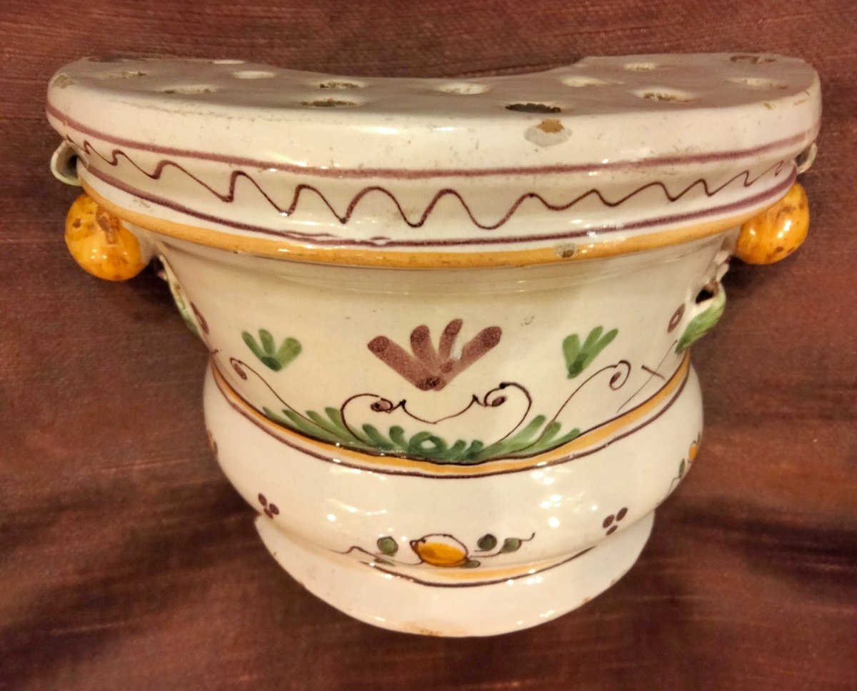 Bouquetière Faience Moncaut Sud Ouest XVIIIe