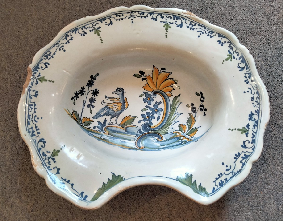 Barber Dish Moulins Lyon 18th Century