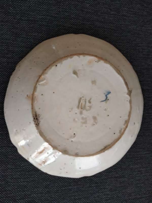 Pre-revolutionary Nevers Plate With 18th-century Flags-photo-3