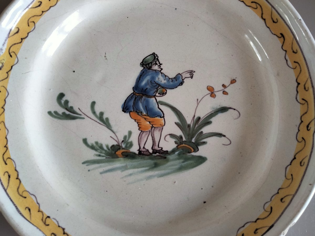 Assiette Joueur de Boule Nevers Roanne XVIIIe-photo-2