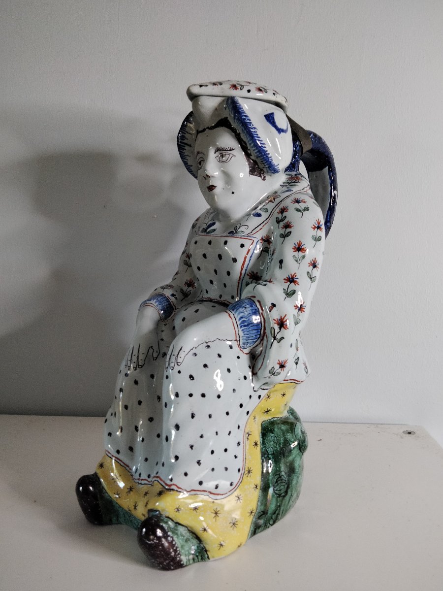 Charolles Jacqueline Pot, Late 19th Century