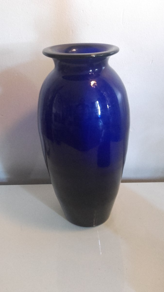 Large Boyer Vase In Bordeaux Eighteenth