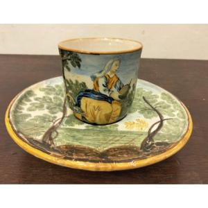 18th-century Castelli Shaker Cup &amp; Saucer