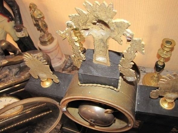 Empire Pendulum-photo-4