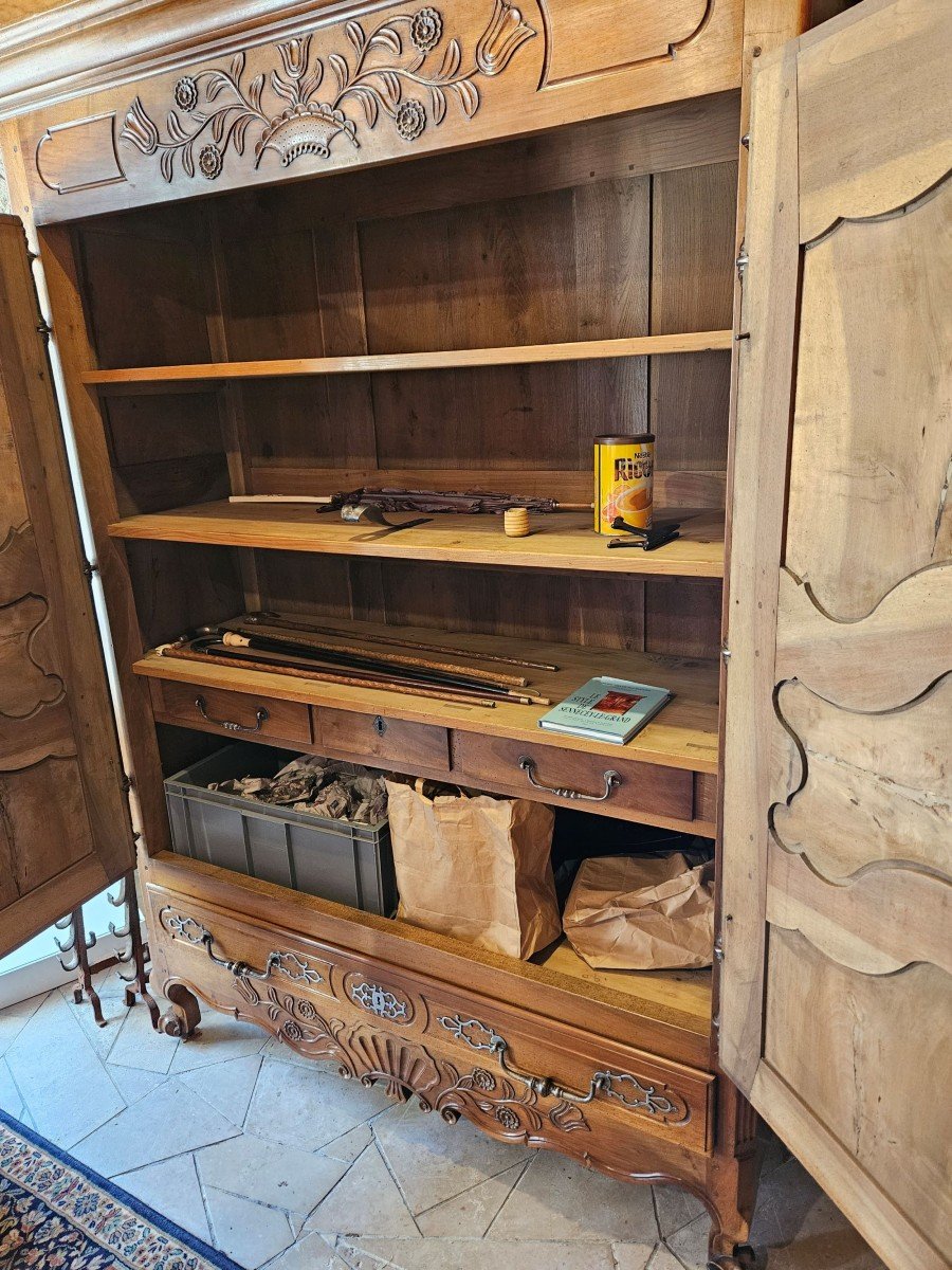 Sennecey The Great's Wardrobe-photo-6