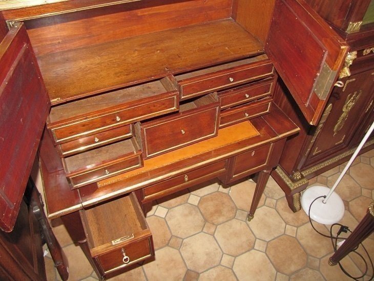 Petit bureau en acajou-photo-4