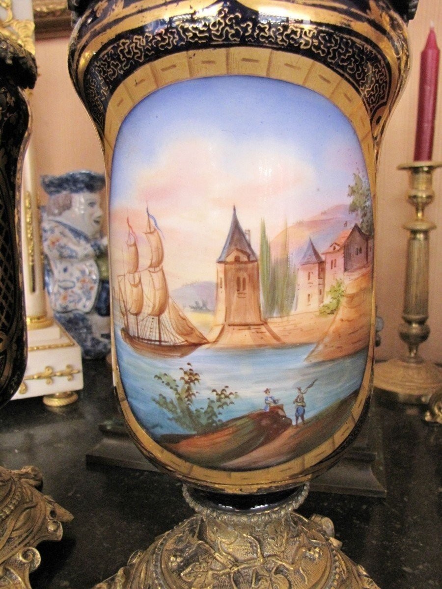 Paire de lampes à pétrole