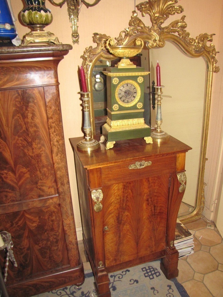 Pendule borne en métal-photo-2