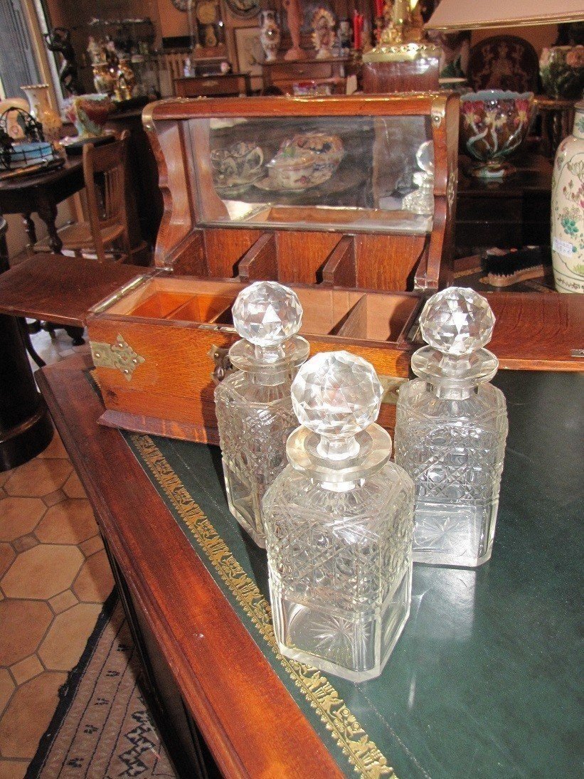 Whiskey Cellar-photo-2