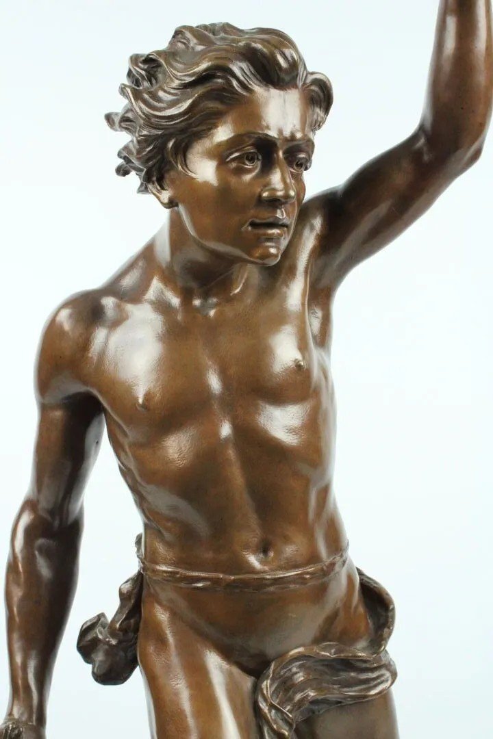 Sculpture d'homme en bronze-photo-2