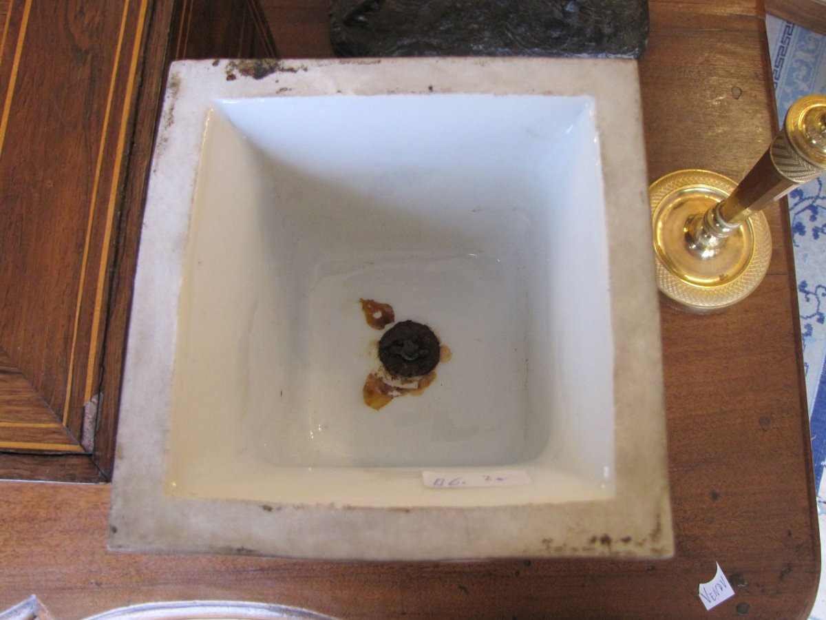 Pair Of Vases In Old Paris-photo-3