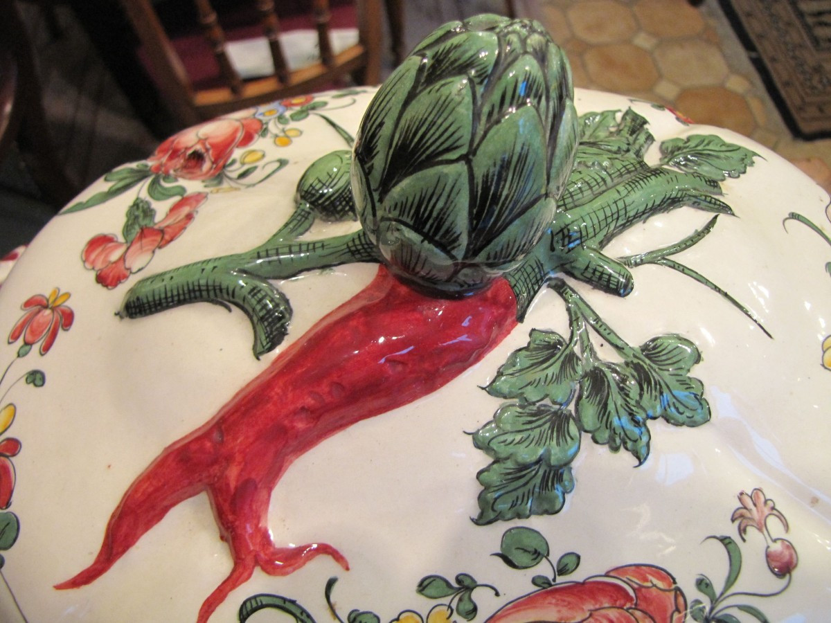 Earthenware Tureen-photo-4