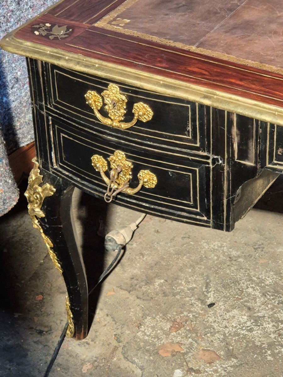 Louis XV Desk-photo-5