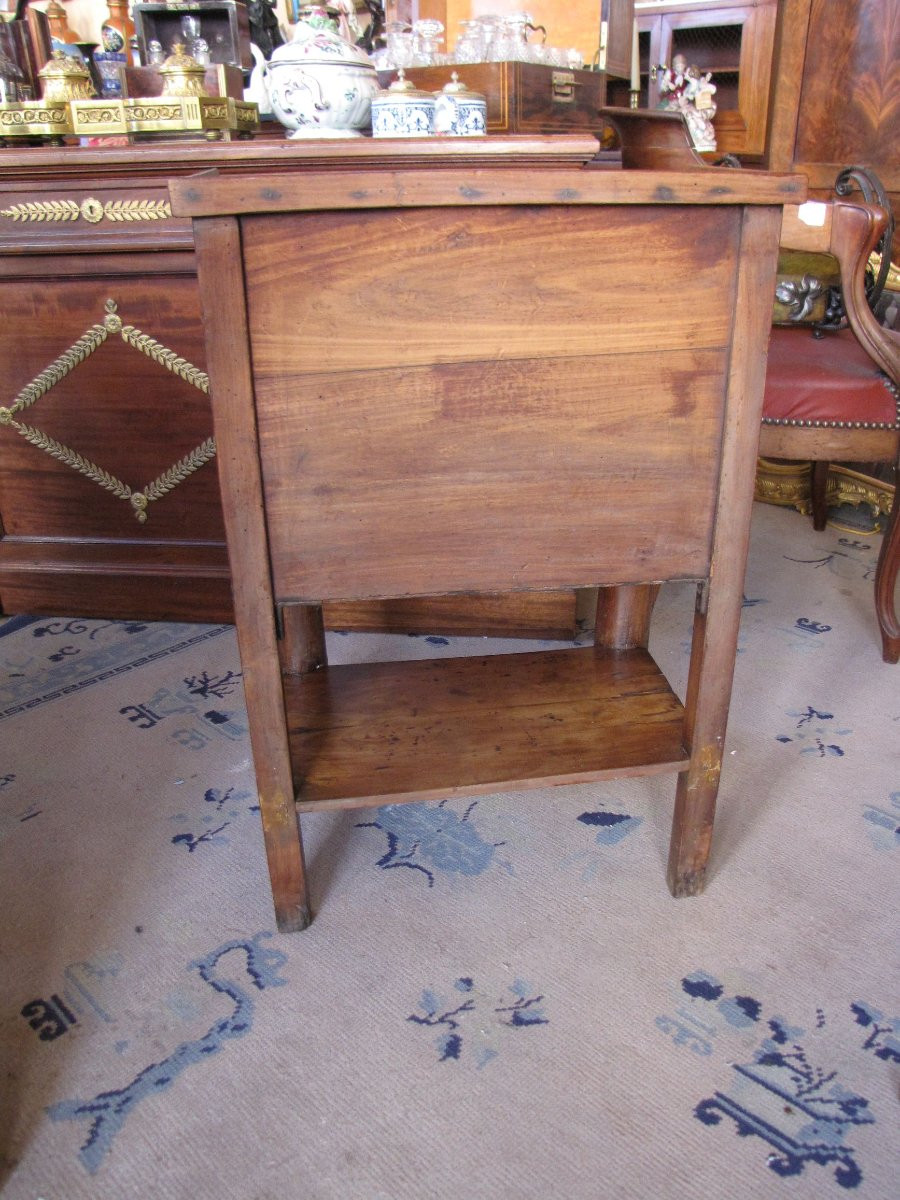 Empire Bedside-photo-3