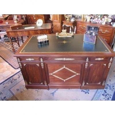 Empire Desk