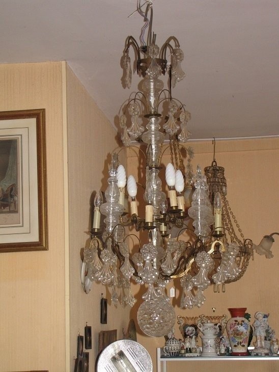 Chandelier With Pendants