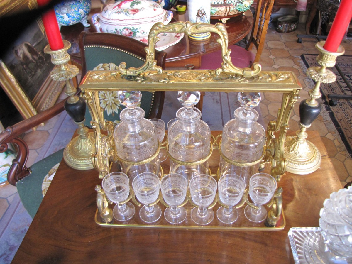 Liqueur Cellar
